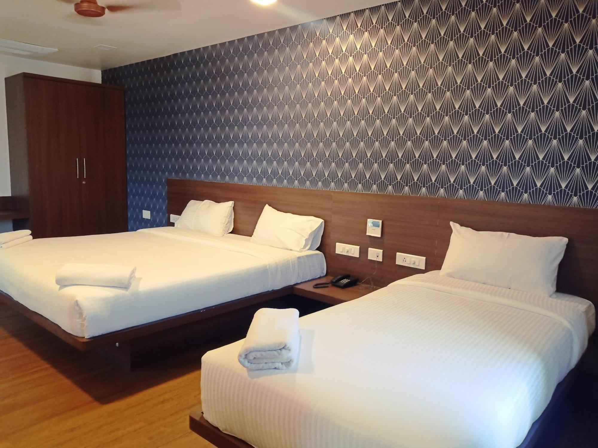 Hotel Vintage Castle Coimbatore Esterno foto